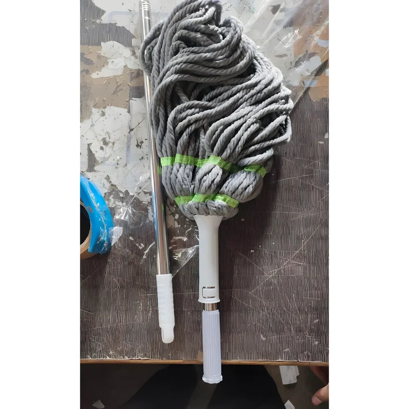 Easy-Squeeze Twist Mop